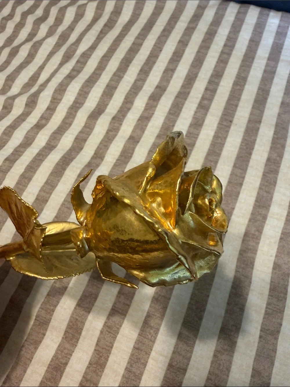 Forever Rose, Gold Decorative Metal Rose - Elegant Home Accent